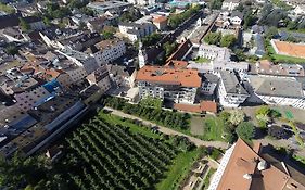 Krone Eat Drink Stay